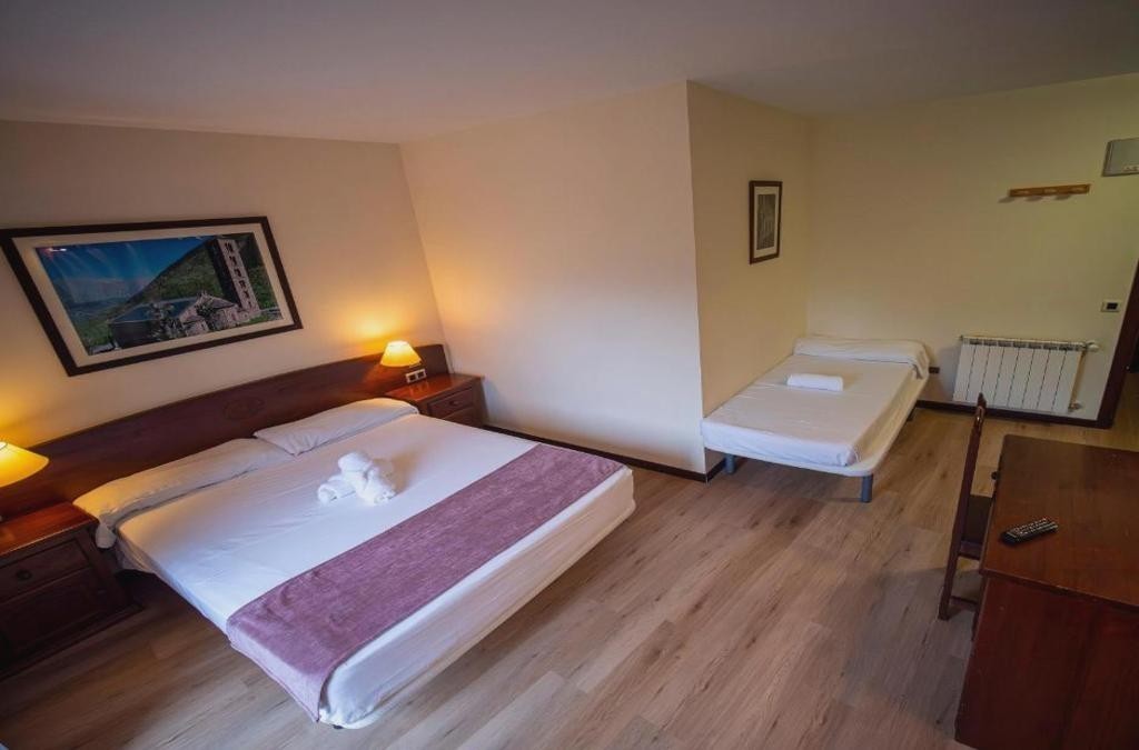 Hotel Romànic